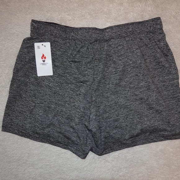 Women's Size XL Moisture Wicking Shorts w/ Zipper Pockets cute, soft, comfy, NWT - Picture 3 of 5